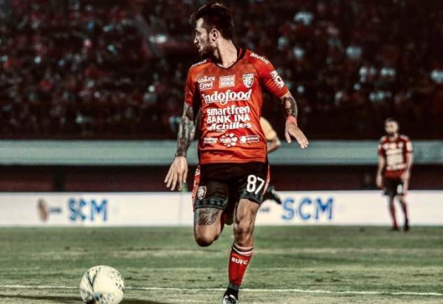 Gaji Pemain Bola Liga 1 Indonesia Analisis Mendalam